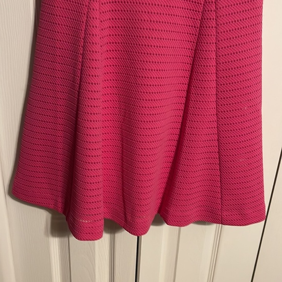 NWOT Metaphor v neck sleeveless dress in pink size Small - Picture 8 of 12